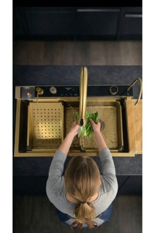 Tam Otomatik 9 Fonksiyonlu Şelale Evye Gold. Dijital Tasarımlı Akıllı Eviye 75×45 Cm