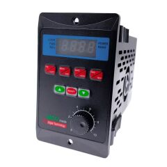 RS485 Tek Fazlı Giriş Üç Fazlı Çıkış Motor Hız Kontrolörü 400W 750W