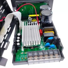 RS485 Tek Fazlı Giriş Üç Fazlı Çıkış Motor Hız Kontrolörü 400W 750W