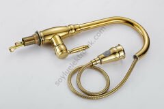 Altın Krom 360 Derece Döner Spiral Başıklı Spray Modlu Mutfak Lavabo Evye Bataryası