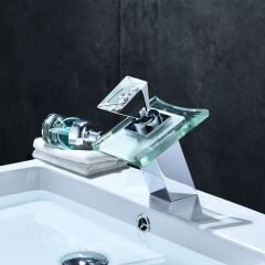 LED Işıklı Musluk Renk Değiştiren Cam Şelale Havzası Lavabo Banyo Musluk Batarya