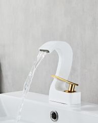 Gold Beyaz Güverte Monte Tek Delik Şelale Havza Banyo Lavabo Musluğu Sıcak ve Soğuk
